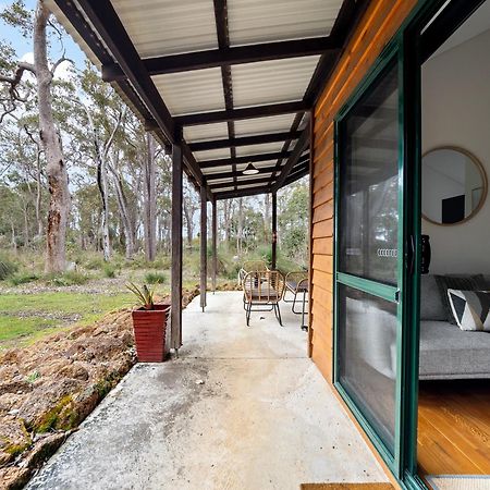 Island Brook Estate Vineyard And Chalets Yelverton Bagian luar foto