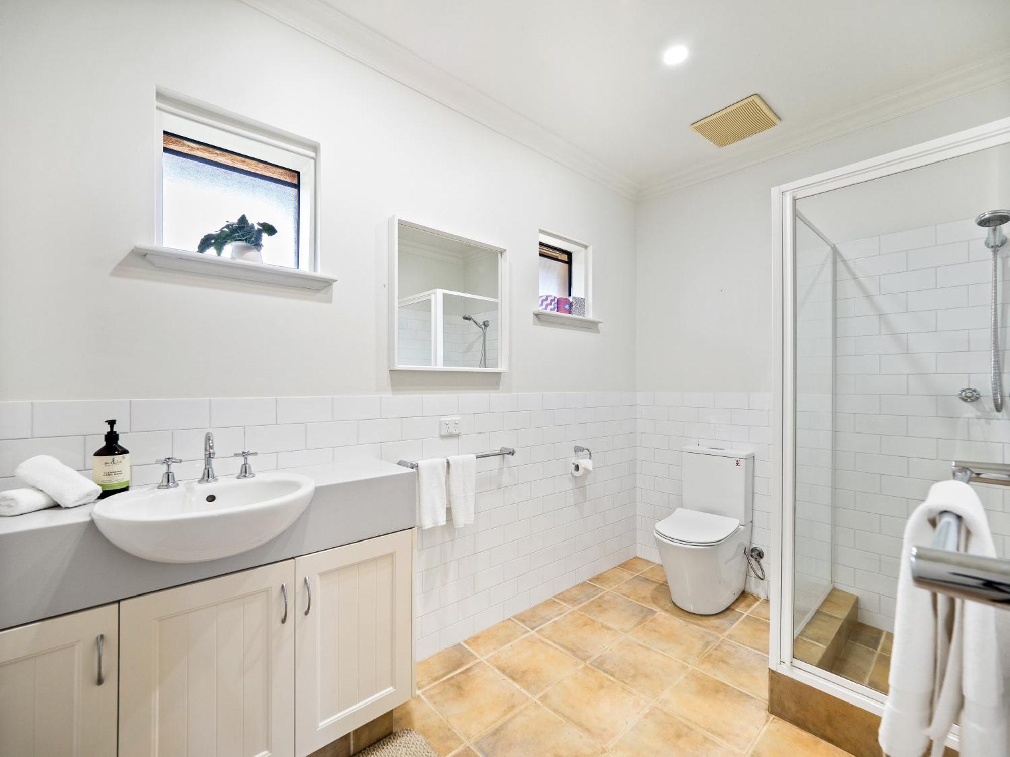 Island Brook Estate Vineyard And Chalets Yelverton Bagian luar foto