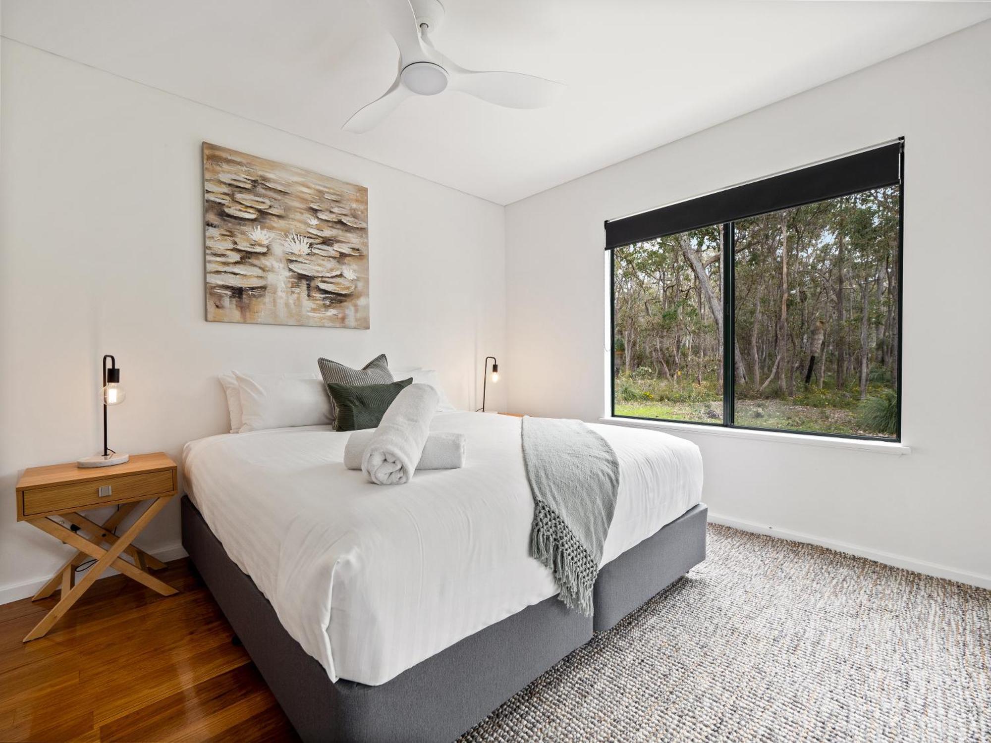 Island Brook Estate Vineyard And Chalets Yelverton Bagian luar foto