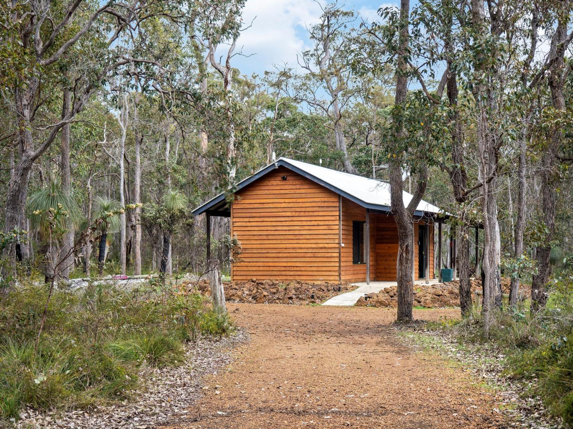 Island Brook Estate Vineyard And Chalets Yelverton Bagian luar foto