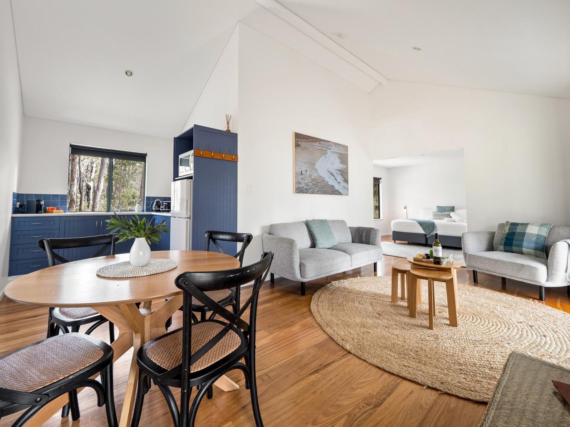 Island Brook Estate Vineyard And Chalets Yelverton Bagian luar foto