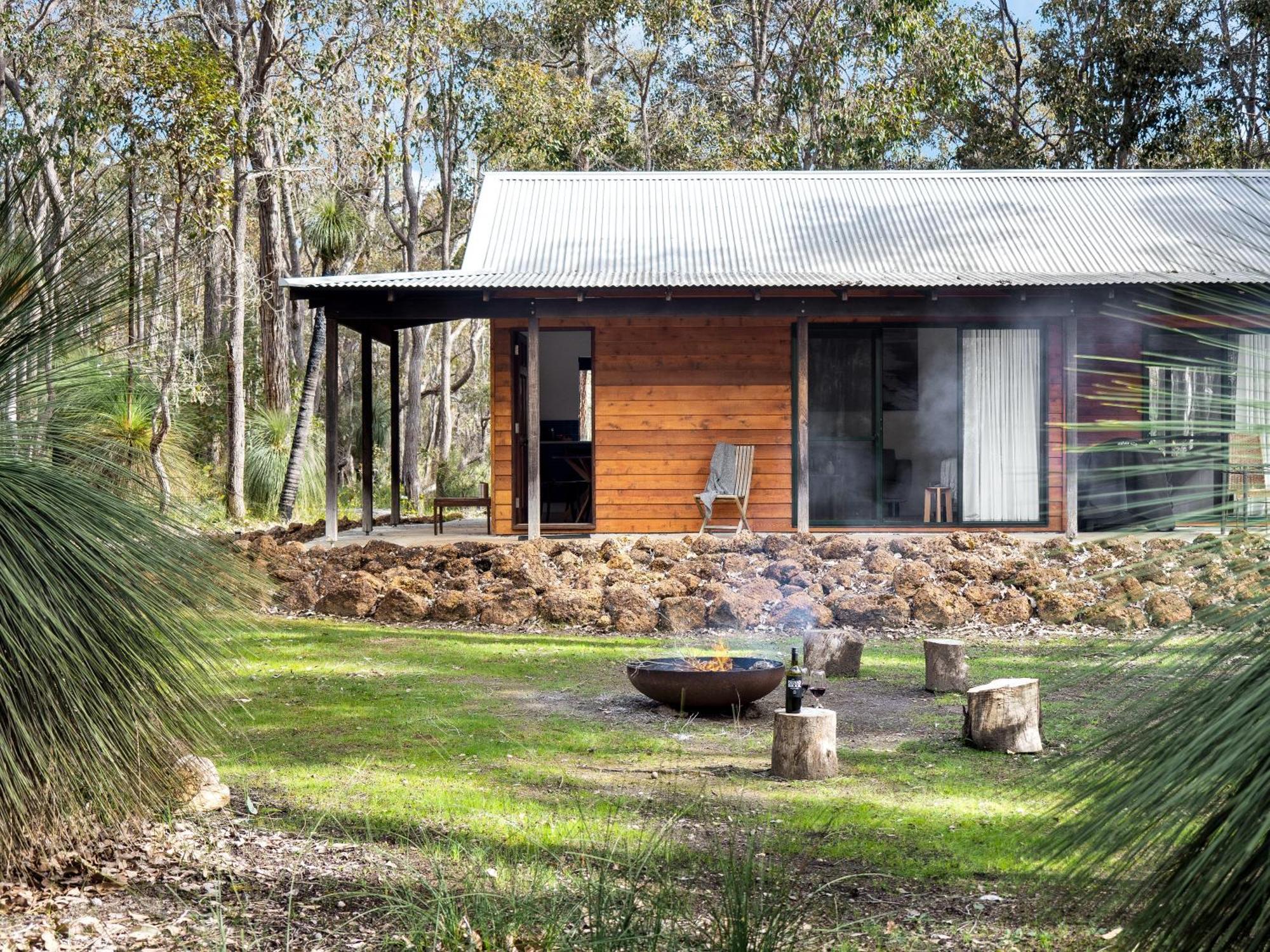 Island Brook Estate Vineyard And Chalets Yelverton Bagian luar foto